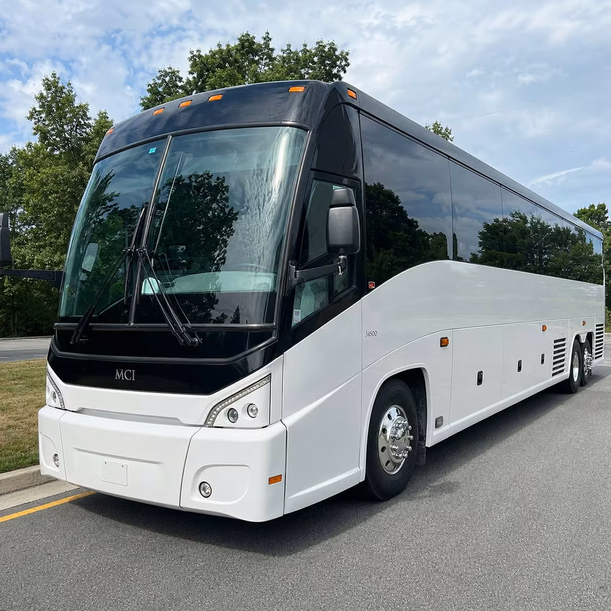 charter buses for footprint center and downtown phoenix concert nights