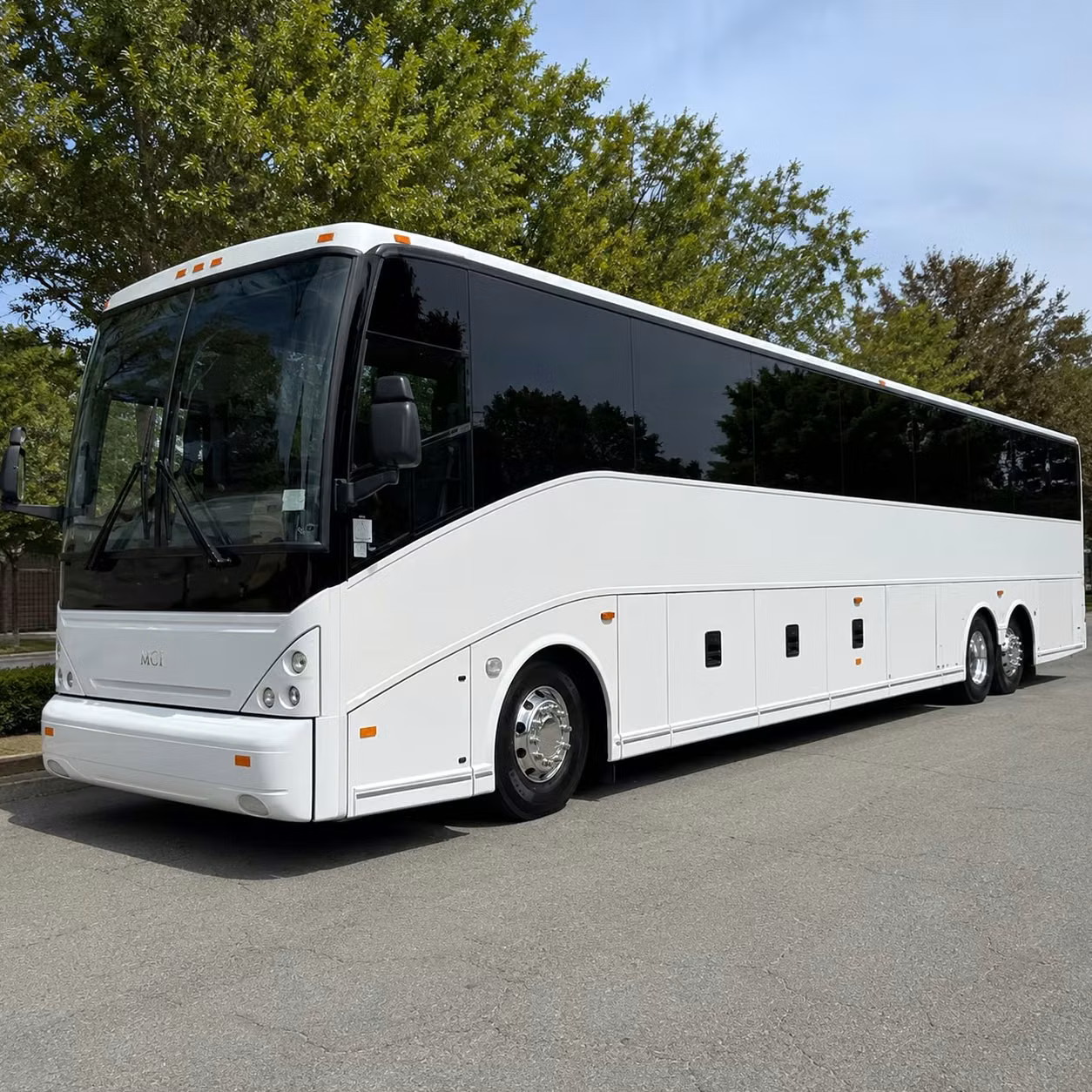 employee shuttles in gilbert